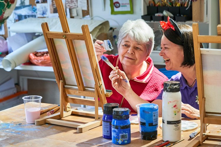 Get creative at Manor Lodge this Care Home Open Day